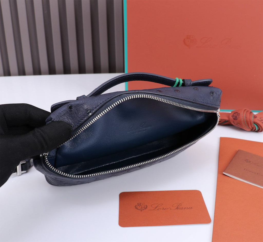 EXTRA POCKET L19 IN SPACE BLUE OSTRICH LEATHER