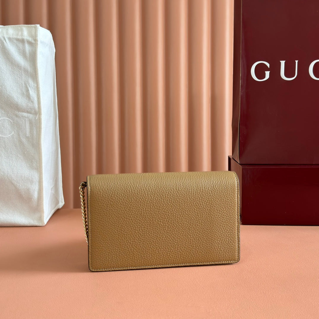 GUCCI 25S DIONYSUS WALLET ON CHAIN 20 IN BROWN CALFSKIN