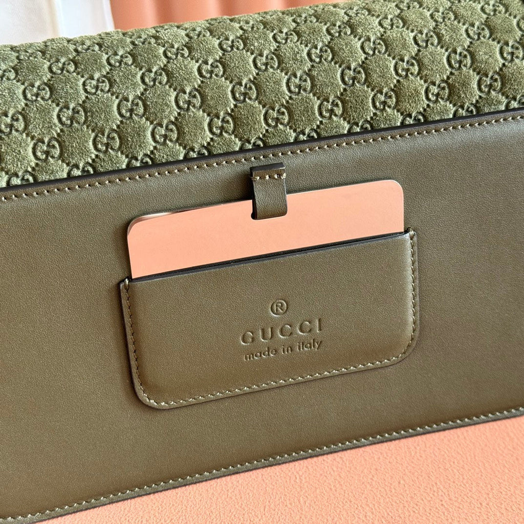 GUCCI 26S SHOULDER BAG 21 IN MOSS GREEN EMBOSSED SUEDE AND CALFSKIN