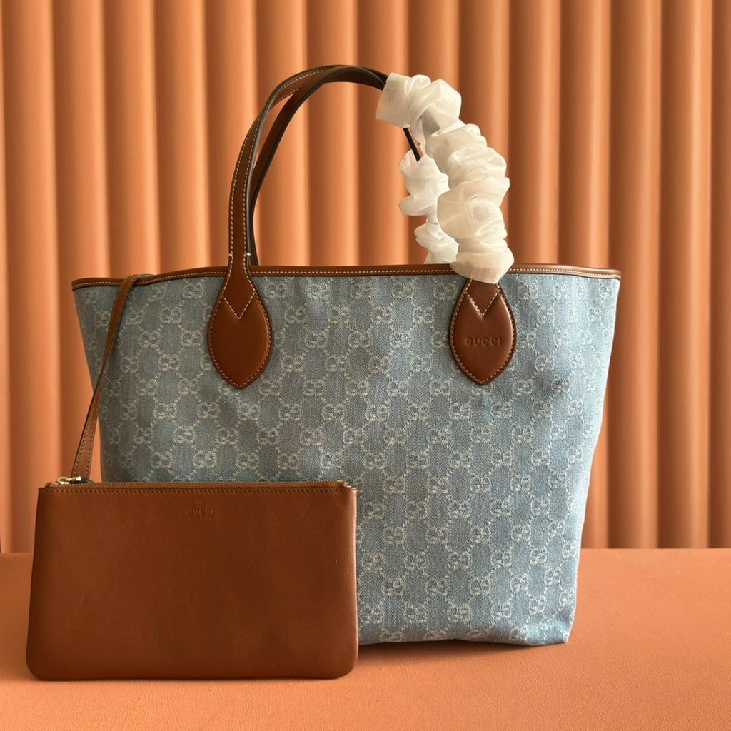 GUCCI 25S TOTISSIMA LARGE TOTE BAG 30 IN BLUE AND WHITE CANVAS