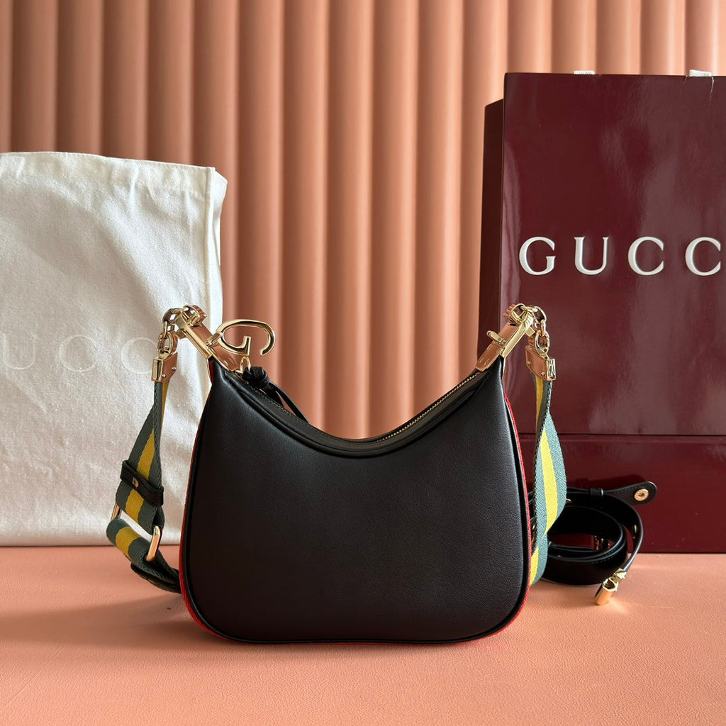 GUCCI 26S ATTACHE SHOULDER BAG 23 IN BLACK CALFSKIN