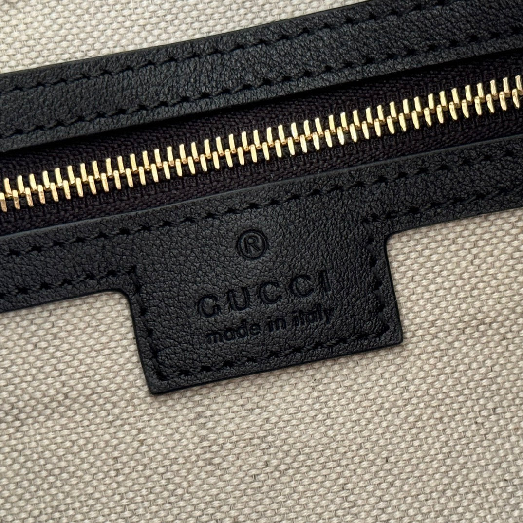 GUCCI 25S ATTACHE SHOULDER BAG 35 CM IN BLACK CALFSKIN