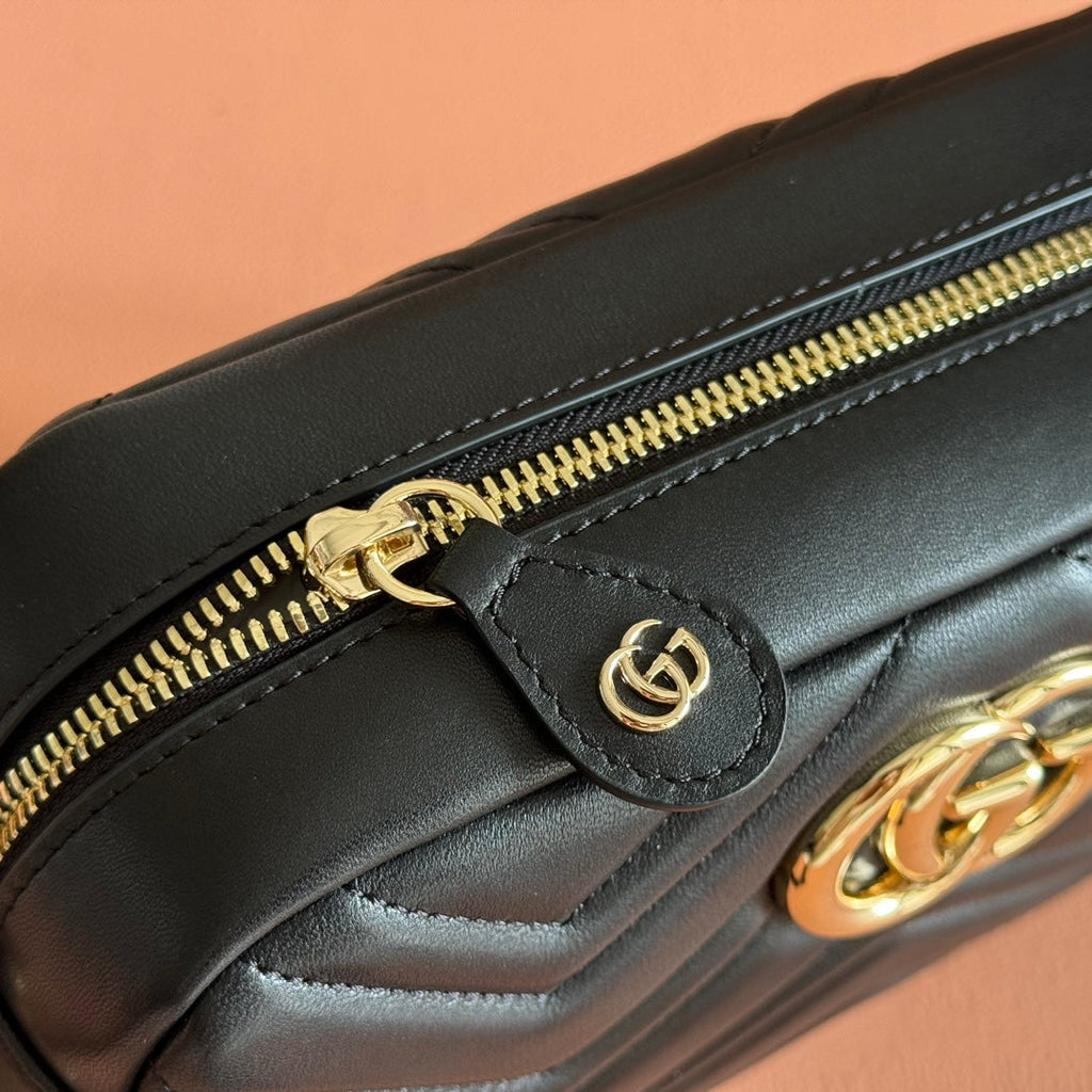 GUCCI 25S MARMONT BAG 24 IN BLACK CALFSKIN WITH GOLD HARDWARE