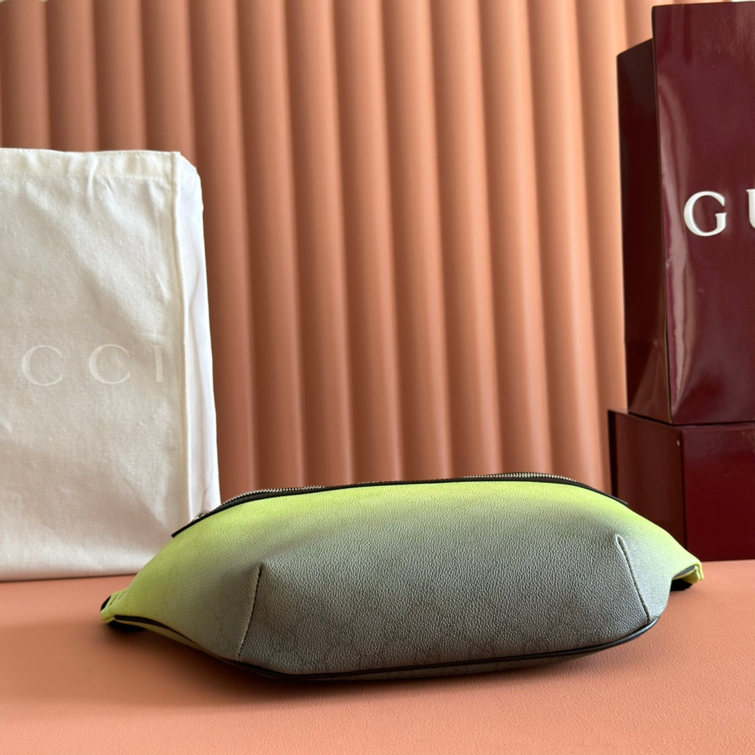 GUCCI 25S BELT BAG 39 CM IN NEON GREEN CALFSKIN