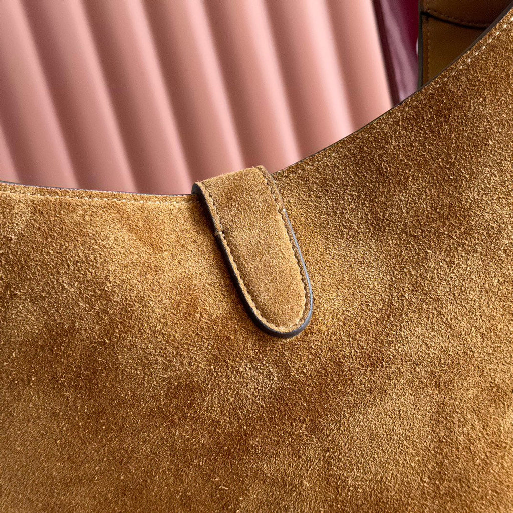 GUCCI 25S JACKIE GIORNO 44 CM IN BROWN SUEDE