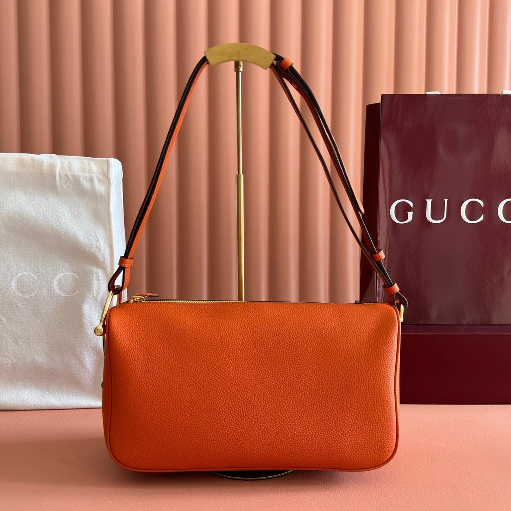 GUCCI 26S SHOULDER BAG 31 IN ORANGE CALFSKIN
