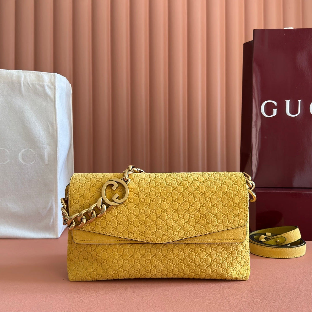GUCCI 26S SHOULDER BAG 28 IN MUSTARD YELLOW EMBOSSED SUEDE