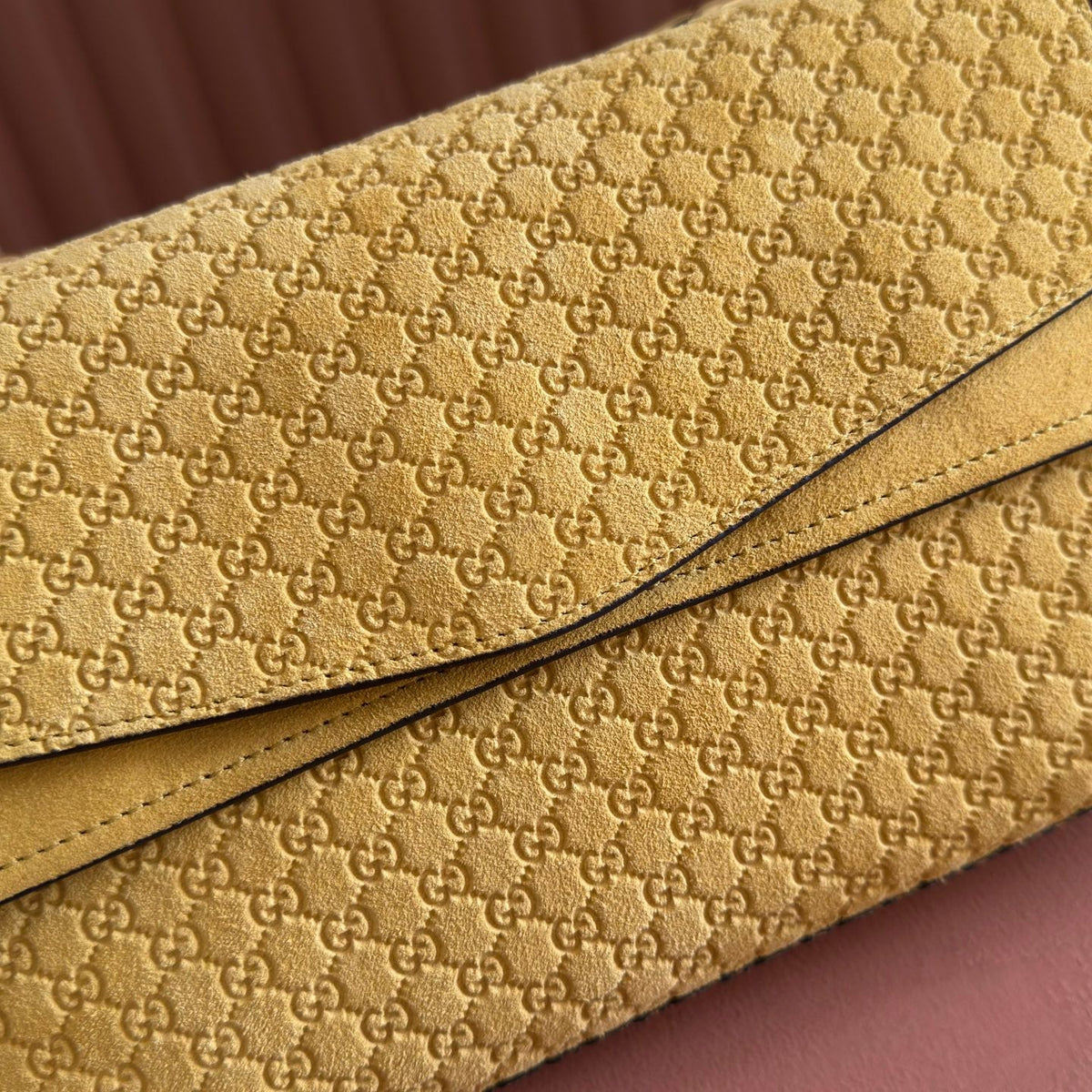 GUCCI 26S SHOULDER BAG 28 IN MUSTARD YELLOW EMBOSSED SUEDE
